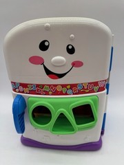 Fisher Price Laugh & Learn Learning Kitchen Lights Music & Sounds W/ Accessories