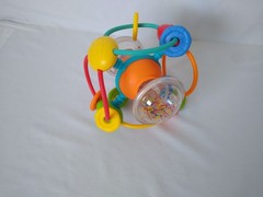 Infantino Baby Developmental Toy Ball Shaker Rattle Sensory Teether Activity Toy