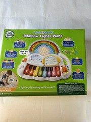 Leep Frog Learn Groove Rainbow Lights Piano 6 month plus Colors Numbers New