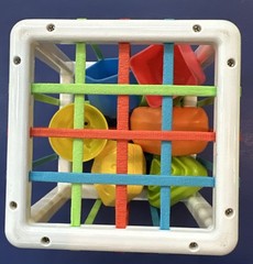 Fat Brain InnyBin Discovery Toy W/Assorted Plastic Shapes CLEAN!
