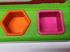 Infantino Shape Sorting Barn ABC & Animals