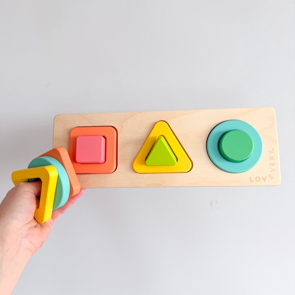 Lovevery The Realist Play Kit 19 To 21 Months Geo Shapes Puzzle
