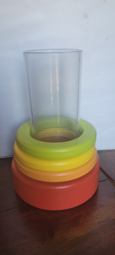 LOVEVERY THE EXPLORER PLAY KIT MONTHS 9-10 CLEAR TUBE STACKING RINGS MONTESSORI