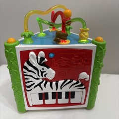 BATTAT Jungle Fun Activity Center Bead Maze Musical Zebra Piano 8 shapes to Sort