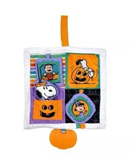 Peanuts Halloween Deluxe Crinkle Square with Teether On The Go Great Pumpkin