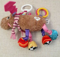 TOMY/Lamaze Moose Plush Baby Developmental Crib Toy *Crinkle/Teether/Rattle