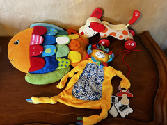 Lot (3) First Years Baby Toys – Pull Pepe Dog Mudpie Paci Cuddler Discovery Fish