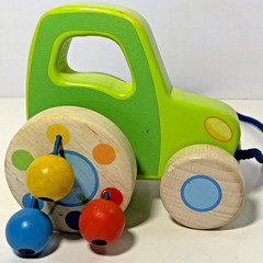 Goki Germany Wood Pull Toy Clacking Bead Wheels Soft Noise Waldorf Non-toxic Toy