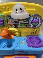 Fisher Price Kitchen Toddler Playset w/Music Lights & Accessories-Laugh & Learn