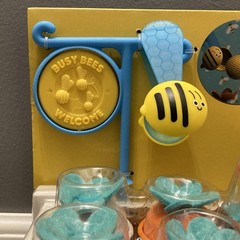 FAO Schwarz Bumble Busy Bee Garden Sort & Match Toy Set 18pc Ages 18m+ Brand New