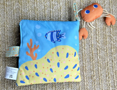The Manhattan Toy Co DEEP SEA DIVE BATH BOOK Activity Water Friendly Fabric