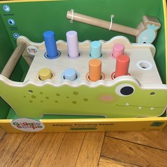 Gigglescape Alligator Pounding Bench With Wooden Hammer Push & Pull Toy For Kids