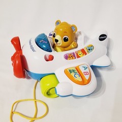 Vtech Soar & Discover Airplane Interactive Pull Toy Bear Pilot Music Lights