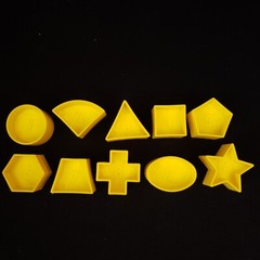 Tupperware Replacement Shape Sorter Yellow Blocks Pick ONE BLOCK