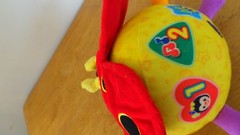 VTech Lady Bug COUNT & HUG Plush Stuffed Baby Songs Shapes Music Crinkle Colors