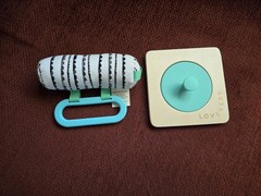 Lovevery First Puzzle Inspector Play Kit & Sensory Link The Looker Play Kit