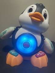 Fisher-Price Linkimals Cool Beats Penguin Learning Toy Interactive Music Works