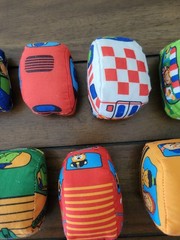 Melissa & Doug Baby Lot Of 7 Take Along Town Soft Cars Rattle Crinkle Squeak Toy