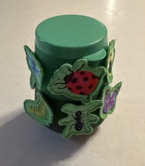 Lovevery Fuzzy Bug Shrub With 6 Bugs The Pioneer Playkit Montessori 5.5″ Toddler