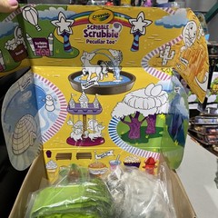 Crayola Scribble Scrubbie Peculiar Zoo 24 PCs Toy Set – 8 Washable Animals NEW