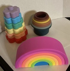 Montessori BPA free Silicone Baby Stacking Cups Rainbow Tower El Bebe New