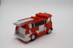 Disney Pixar Cars Red Radiator Springs Fire Truck Bath Toy Figure Vehicle