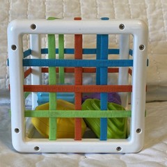 Fat Brain Toys Inny Bin Baby Sensory Develop Learn Shape Sorter Montessori Used