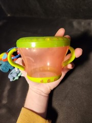 LOT OF 5 – Nuby – Baby/Infant Teether Toys + No-Spill Snack Container