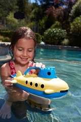 Eco-Friendly Toddler Submarine Toy – BPA & Phthalate Free Blue Watercraft