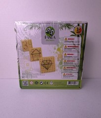 Panda Brothers Montessori Wooden Geoboard Educational Toy with 30 Pattern Cards