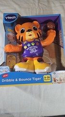VTech Dribble & Bounce Captain Tiger Animatronic Moving Talking Dribbling NEW