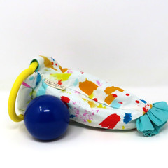 LOVEVERY Thinker Play Kit 11–12 Months Organic Cotton Sensory Pouch Montessori