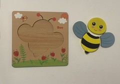 4 Colorful Wooden Puzzles w/ Carry Bag! Bee Bear Ladybug Owl – Toddler