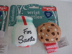 NIP-Lot/2 Sets Infantino Go Gaga! Holiday Wrist Rattles-Cookies & Milk for Santa