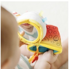 Melissa & Doug Multi-Sensory Bubble Tea Take-Along Clip-On Infant Toy